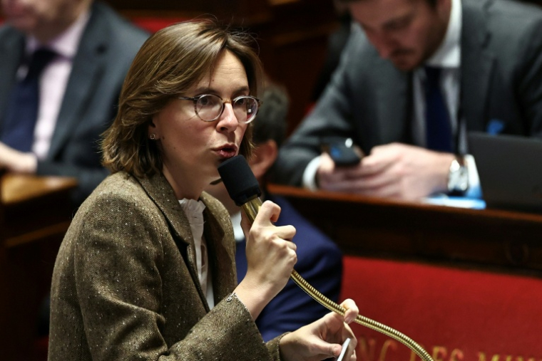 La ministre des Comptes publics, Amélie de Montchalin, lors d'une séance consacrée à la deuxième lecture du projet de loi de finances de la sécurité sociale pour 2026 (PLFSS) à l'Assemblée nationale, à Paris, le 4 décembre 2025 ( AFP / Anne-Christine POUJOULAT )