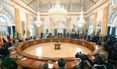 Réunion de Vladimir Poutine avec une délégation de dirigeants africains à Saint-Pétersbourg, en Russie