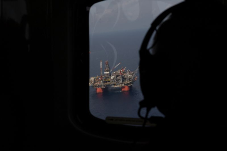 USA: LES COMPAGNIES PÉTROLIÈRES ÉVACUENT LEURS PLATES-FORMES À L'APPROCHE DE LA TEMPÊTE IDA