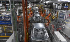 ( AFP / CHRISTOF STACHE )