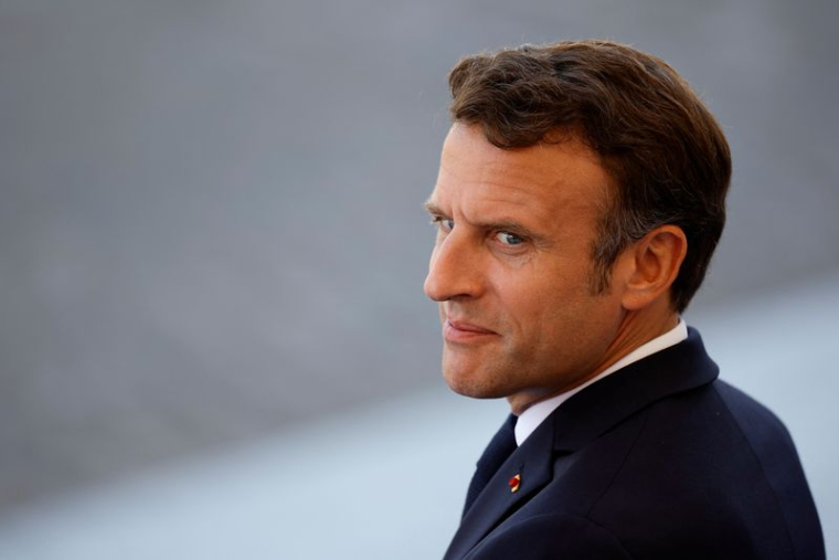 EMMANUEL MACRON APPELLE À SE PRÉPARER À SE PASSER COMPLÈTEMENT DE GAZ RUSSE