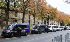 Forces de l'ordre à Paris ( AFP / Ludovic MARIN )