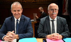 Jean-François Husson et Claude Raynal au Sénat le 7 novembre 2024 ( AFP / Bertrand GUAY )