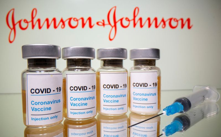 CORONAVIRUS: LA FRANCE PRÊTE À LIVRER LES VACCINS J&J APRÈS L'AVIS DE L'AGENCE EUROPÉENNE DES MÉDICAMENTS