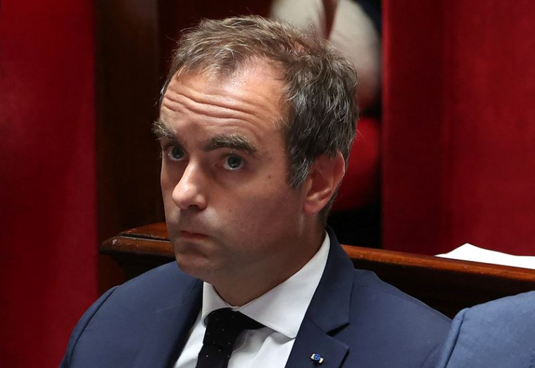 Séance de questions au gouvernement à l'Assemblée nationale à Paris