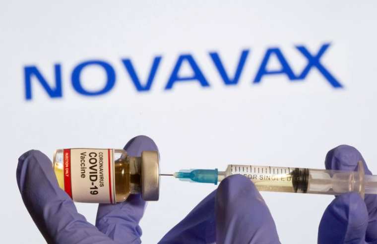 CORONAVIRUS: NOVAVAX REPOUSSE LA LIVRAISON DE VACCINS À L'UE