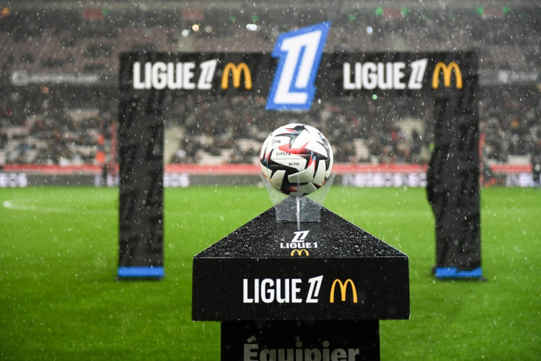 Les clubs pros français et les diffuseurs diffusent une large campagne contre le piratage