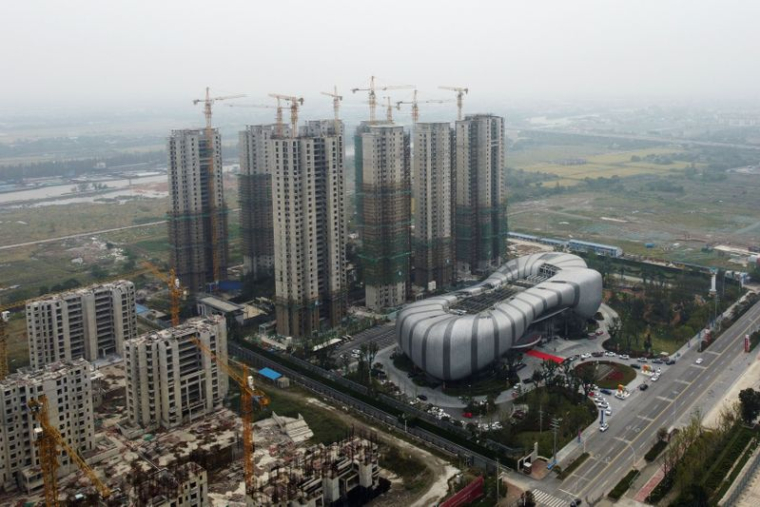 CHINA EVERGRANDE DIT RELANCER PLUS DE 10 PROJETS IMMOBILIERS