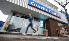 Un magasin Couche-Tard à Montréal
