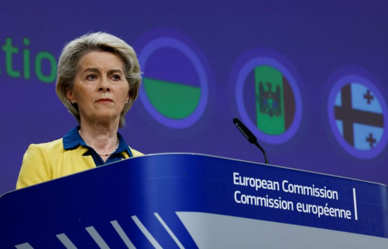 BRUXELLES SOUTIENT LA CANDIDATURE DE L'UKRAINE ET DE LA MOLDAVIE À L'UNION EUROPEENNE