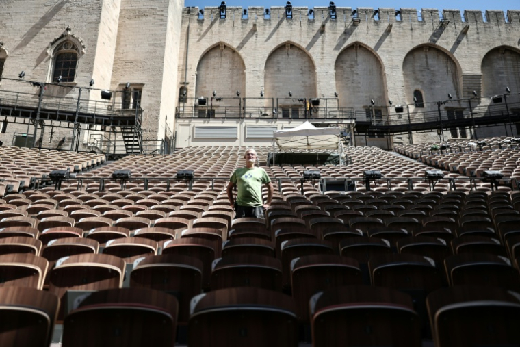 Jérôme Delporte, régisseur général de la cour d'honneur du palais des papes, à la veille de l'ouverture du Festival d'Avignon, le 3 juillet 2026 ( AFP / Thibaud MORITZ )