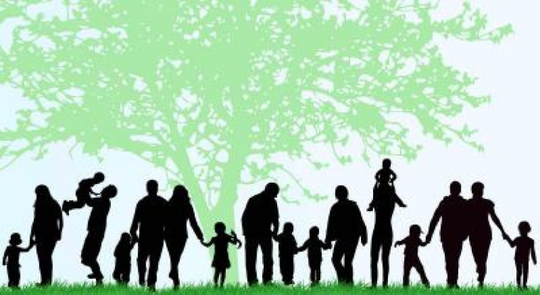 Les donations antérieures au décès sont réintégrées dans l'actif successoral du défunt pour garantir l'égalité entre les héritiers. (© DR)