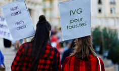 Manifestation à l'occasion de la Journée internationale pour un avortement sans risque, à Nice