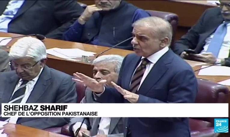 Pakistan : le Premier ministre Imran Khan destitué
