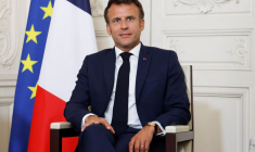 CRITIQUÉ POUR SES CONTACTS AVEC UBER, MACRON "ASSUME À FOND"