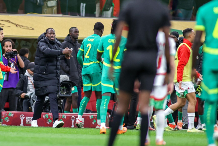 Que dit le règlement sur la sortie des joueurs sénégalais ?