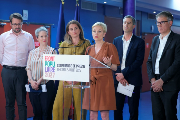 La gauche unitaire réunie à Bagneux, dans les Hauts-de-Seine, le 2 juillet 2025 ( AFP / Thomas SAMSON )
