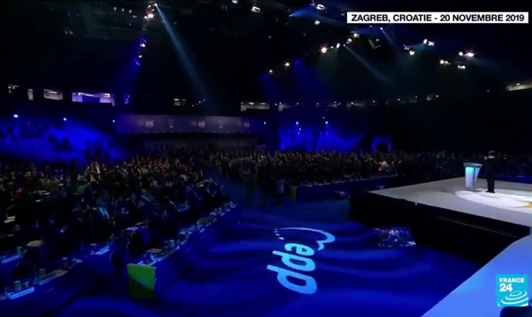 Donald Tusk, l'amoureux de l'Europe qui a mis fin à huit ans de conservatisme en Pologne