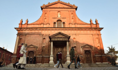 L'ITALIE PROLONGE LES RESTRICTIONS DE DÉPLACEMENTS, SA CAMPAGNE VACCINALE POURRAIT ÉVOLUER