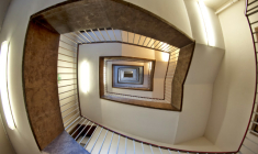 En immobilier, la hausse des prix continue en 2018 sans toutefois dissuader les acheteurs ( Crédits: Pexels)