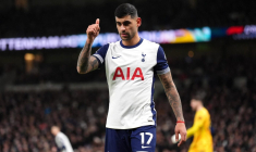 Cristian Romero égratigne la direction de Tottenham