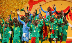 Le trophée de la CAN sera présenté au Stade de France (et pas par le Maroc)