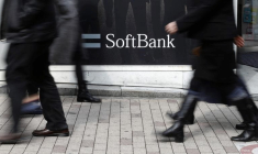 SOFTBANK RENFORCE SON EMPRISE SUR YAHOO JAPAN