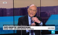 Un an de pandémie de Covid-19 : comment sortir de la crise ?