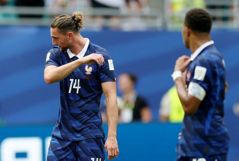 Le milieu de terrain français Adrien Rabiot lors du match pour la troisième place de la Coupe du monde contre l'Angleterre.