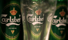 CARLSBERG A LIMITÉ LES DÉGÂTS AU PREMIER SEMESTRE, LE TITRE GRIMPE