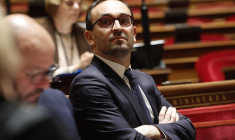Le ministre des Comptes publics Thomas Cazenave, le 14 novembre 2023 à l'Assemblée nationale. ( AFP / GEOFFROY VAN DER HASSELT )