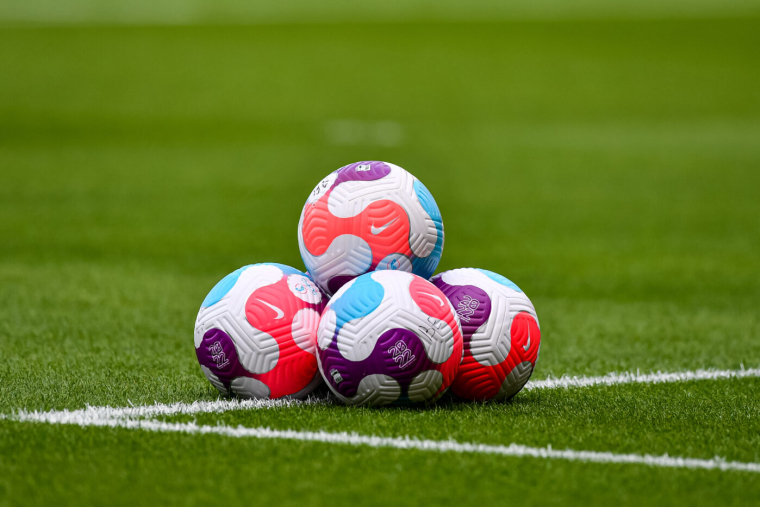 Oldham retrouve la League Two devant plus de 50 000 personnes