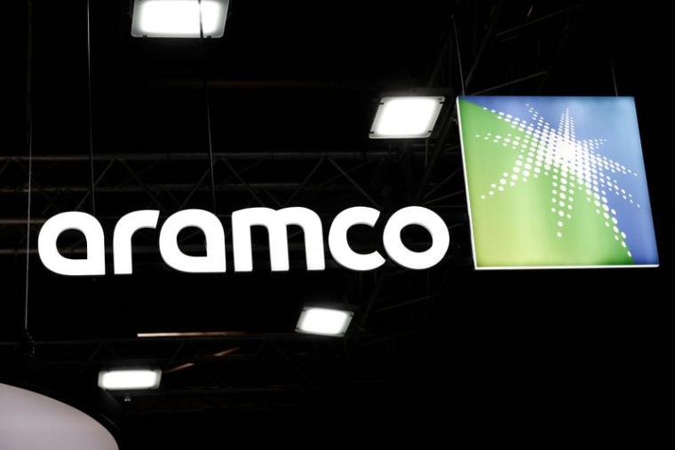 Le logo de Saudi Aramco à l'exposition Hyvolution à Paris, France