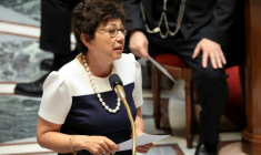 La ministre de la Transition écologique Monique Barbut à l'Assemblée nationale, le 26 mai 2026 à Paris ( AFP / Ludovic MARIN )