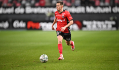 Guingamp impose sa loi à Laval et réalise la bonne opération dans la course aux barrages