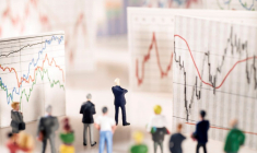 En fin d'année, certains investisseurs souhaitent concrétiser leurs moins-values afin de pouvoir les imputer fiscalement (Crédit Photo: 123RF)