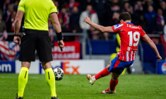 Julián Álvarez pas remis de son tir au but annulé contre le Real Madrid