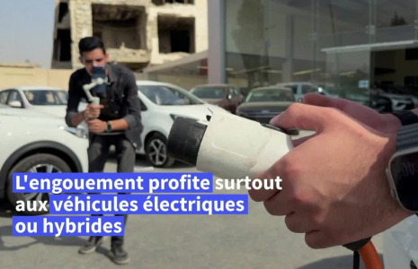 En Syrie, les chauffeurs de taxi se tournent vers l'électrique face à la flambée du pétrole