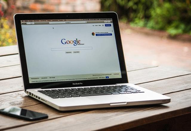 Selon la Commission européenne, le taux d'imposition effectif sur le bénéfice des géants du numérique dans l'UE est en moyenne de 9%, contre plus de 23% pour les entreprises traditionnelles. (crédit : Pixabay)