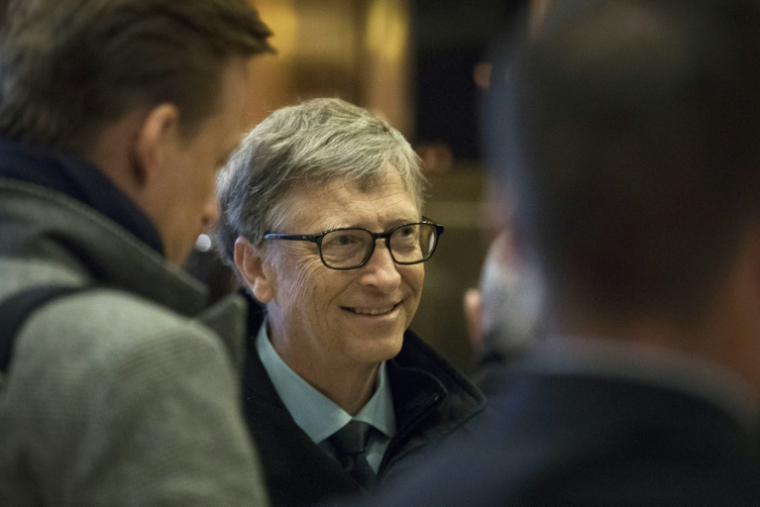 L'homme d'affaires Bill Gates arrive à la Trump Tower, à New York, le 13 décembre 2016 ( GETTY IMAGES NORTH AMERICA / Drew Angerer )