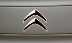 CITROËN VEND 50 AMI EN 17 MINUTES, CLIN D'OEIL À ELON MUSK