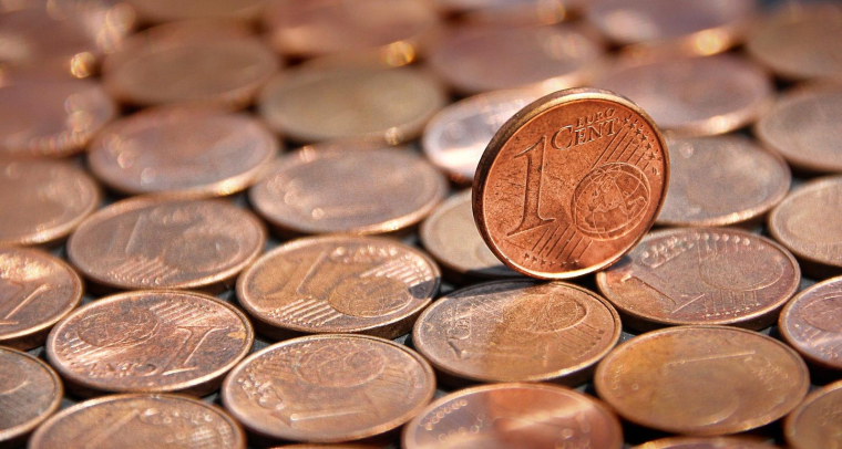 Les centimes d'euro peuvent être convertis en bons d'achat dans certains magasins. (Pixabay / Greg Montani)