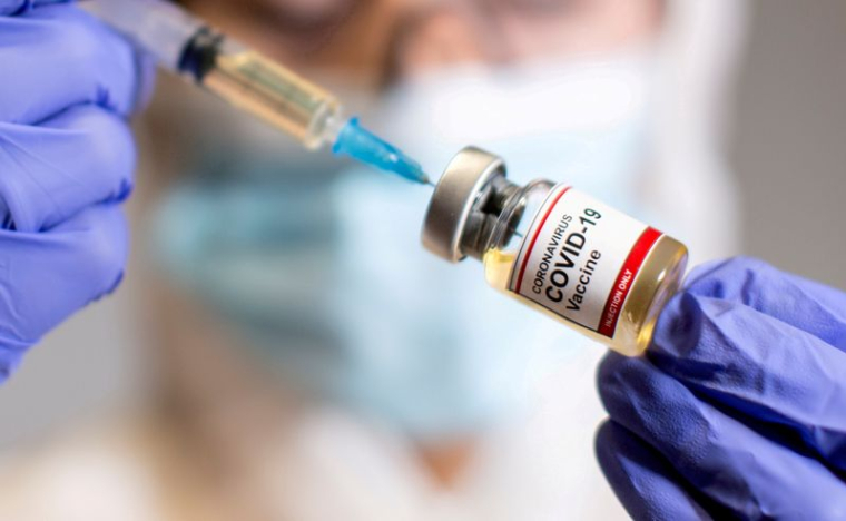 L'OMS SALUE LA PROMESSE "PHÉNOMÉNALE" DES VACCINS CONTRE LE COVID-19