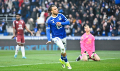 Strasbourg domine Metz dans le derby de l'Est