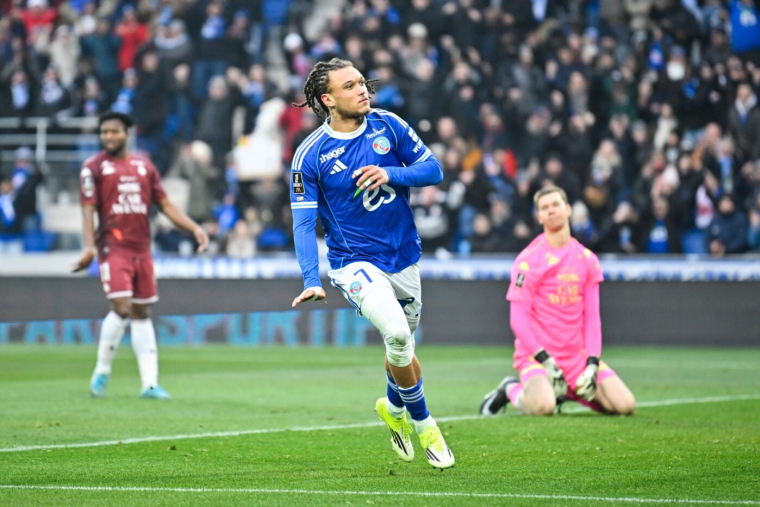 Strasbourg domine Metz dans le derby de l'Est