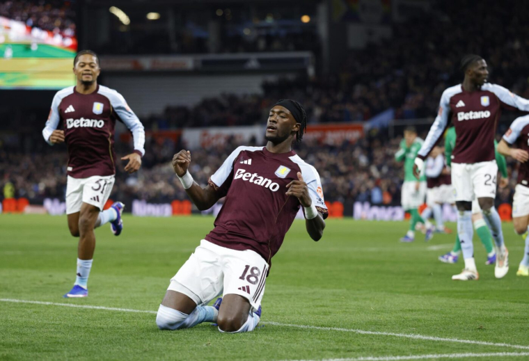 Abraham sauve Aston Villa, douche froide pour Chelsea, Milner et Brighton assurent