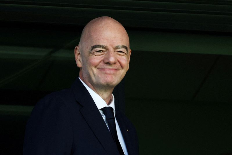 Gianni Infantino, à l'intérieur du stade de Katowice, Pologne