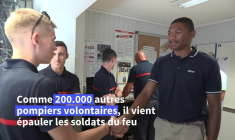 Incendies, canicules: les pompiers volontaires, maillon indispensable des secours
