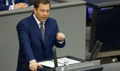 Lars Klingbeil,vice-chancelier ministre allemand des finances, à Berlin le 8 juillet 2025. ( AFP / ODD ANDERSEN )