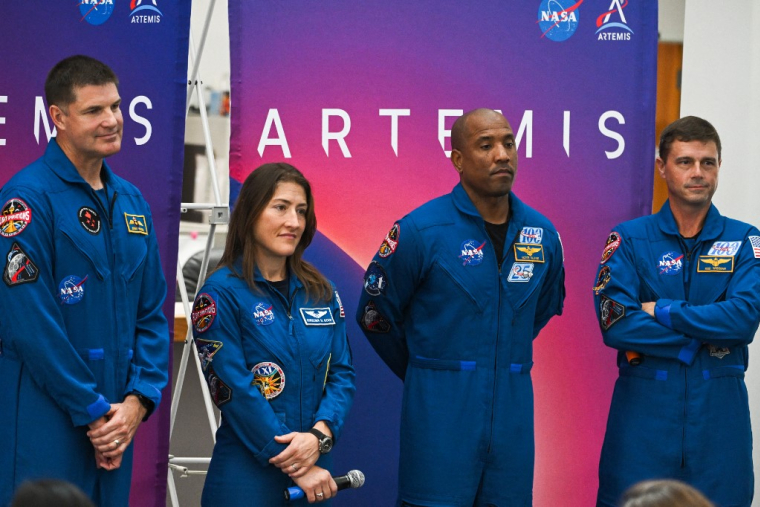 Les astronautes de la mission Artemis II, à Cap Canaveral, en juillet 2025 ( AFP / CHANDAN KHANNA )
